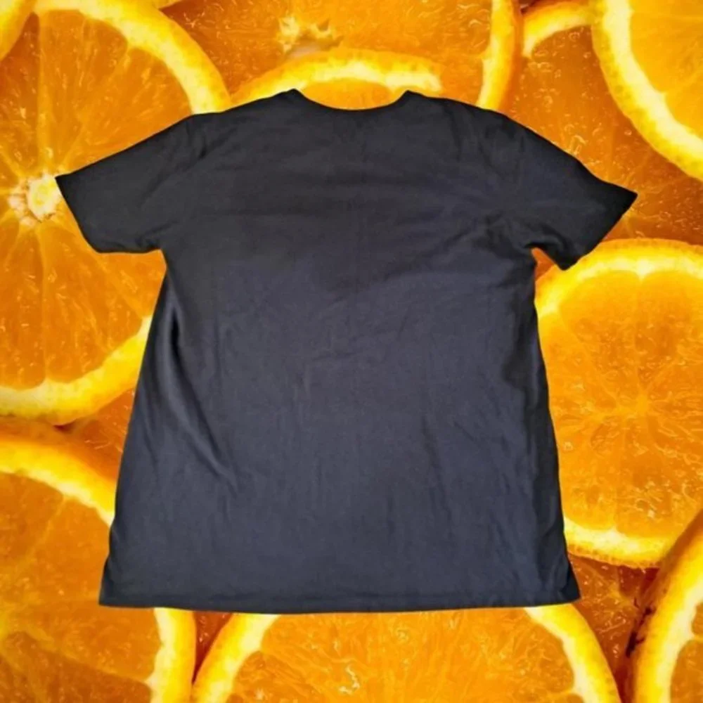 Nike tee black
